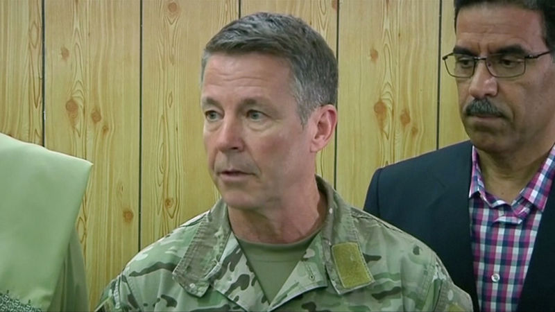 © Reuters. قائد القوات الأمريكية يعتقد أنه لم يكن مستهدفا في هجوم قندهار