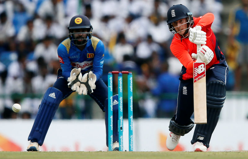 © Reuters. Cricket - Sri Lanka v England -Fourth One-Day International