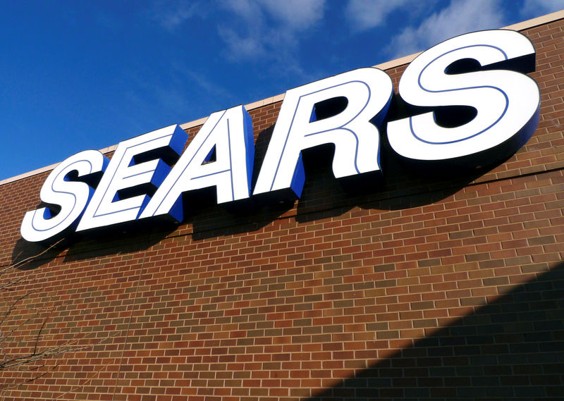 © Reuters. FILE PHOTO: A sign for the Sears department store is seen at Fair Oaks Mall in Fairfax