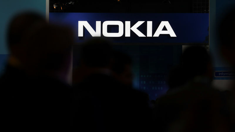 © Reuters. Nokia logo is seen at the Mobile World Congress in Barcelona