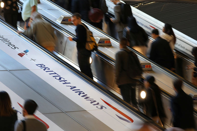 © Reuters. IAG no ha detectado casos de fraude por robo de datos de clientes de British Airways