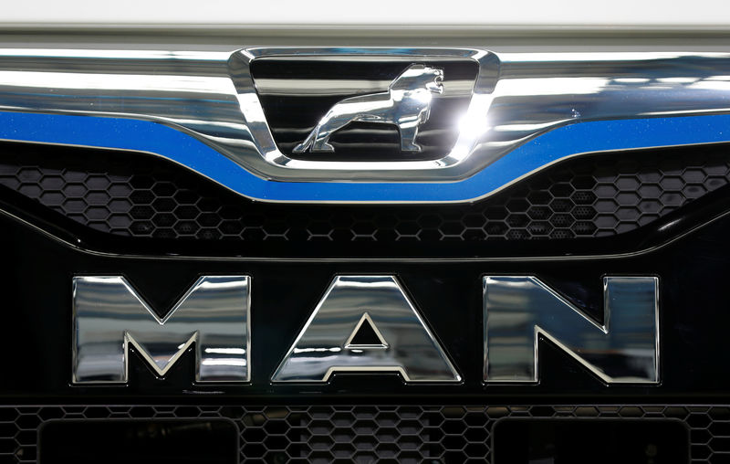 © Reuters. The logo of German truckmaker MAN SE is seen on an electric truck in Steyer