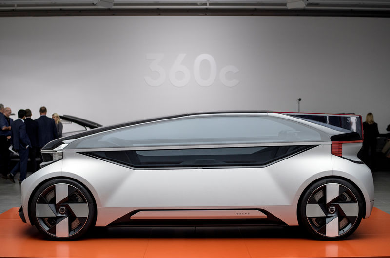 © Reuters. Volvo's 360c autonomous concept car is seen in Gothenburg