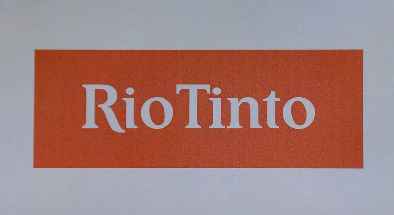 © Reuters. The Rio Tinto mining company's logo is photographed at their annual general meeting in Sydney