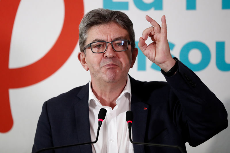 © Reuters. BELLOUBET DÉNONCE LE JEU "PARANOÏAQUE" DE MÉLENCHON