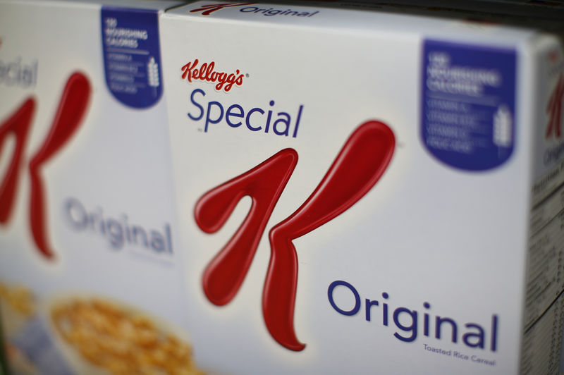 © Reuters. KELLOGG CHUTE APRÈS SON AVERTISSEMENT SUR RÉSULTATS