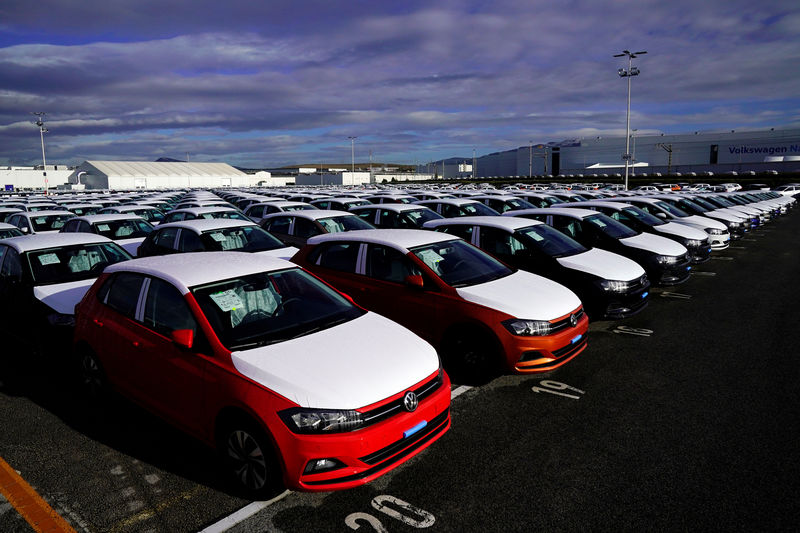 © Reuters. VW, FORD DISCUTENT ALLIANCE DANS LA VOITURE AUTONOME/ÉLECTRIQUE