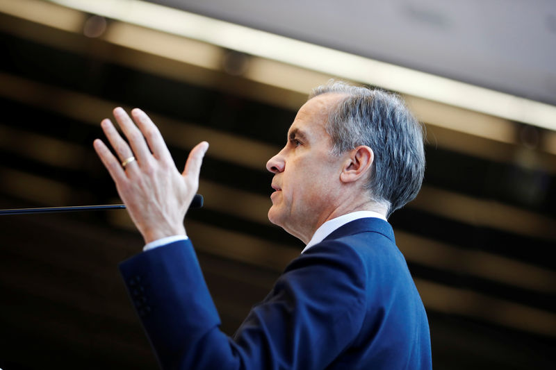 © Reuters. Carney speaks at the at the University of Toronto's Rotman School of Management in Toronto