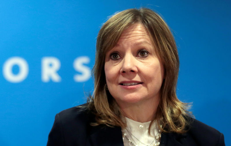 © Reuters. FILE PHOTO: GM CEO Barra speaks at press conference at the North American International Auto Show in Detroit