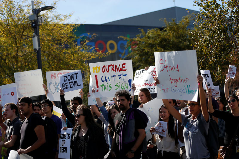 © Reuters. A "Women's Walkout" at Google in protest over payout to Android chief Andy Rubin