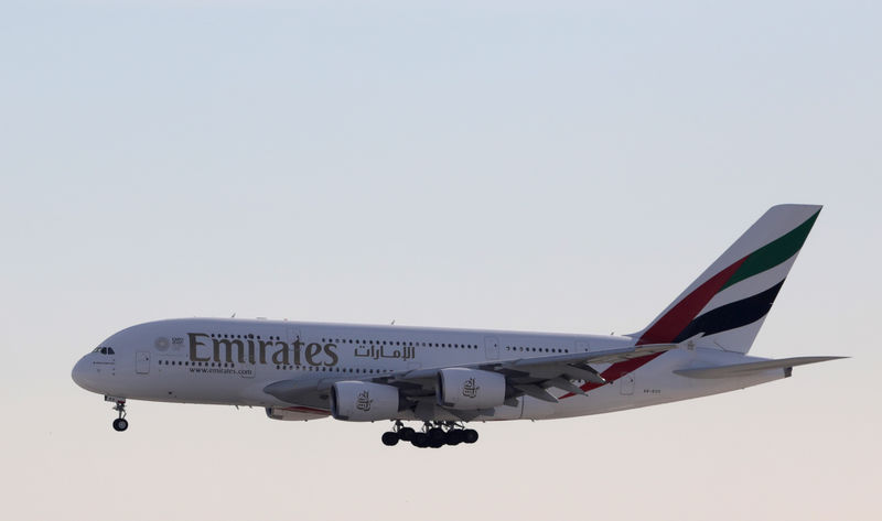 © Reuters. FILE PHOTO: An Emirates Airbus A380 airliner, prepares to land at Nice international airport