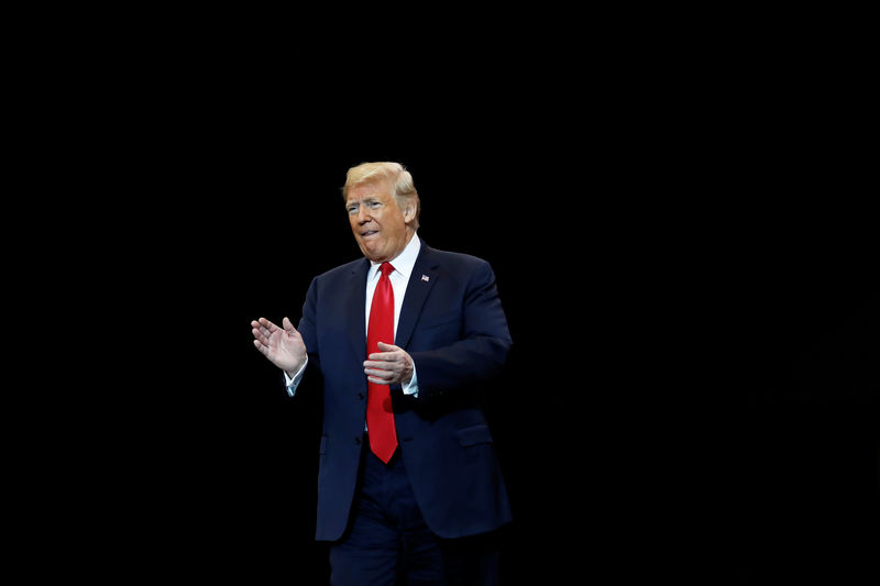 © Reuters. Presidente dos Estados Unidos, Donald Trump, durante comício em Cleveland