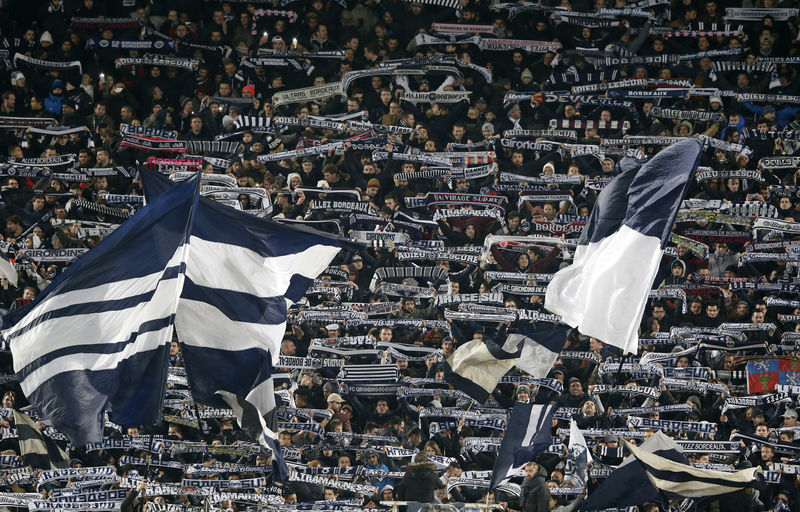 © Reuters. Football Soccer - Girondins Bordeaux' v Paris St Germain - French Ligue cup semi-final - French Ligue 1 - Stade Matmut Atlantique in Bordeaux