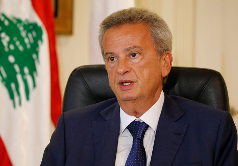 © Reuters. حاكم مصرف لبنان: تشكيل حكومة جديدة سيقلص المخاطر وأسعار الفائدة