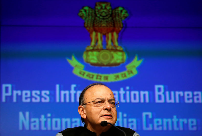 © Reuters. FILE PHOTO: India's Finance Minister Arun Jaitley attends a news conference sharing details about the recapitalisation of public sector banks in New Delhi