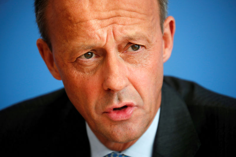 © Reuters. FILE PHOTO: German conservative Friedrich Merz from CDU holds a news conference in Berlin