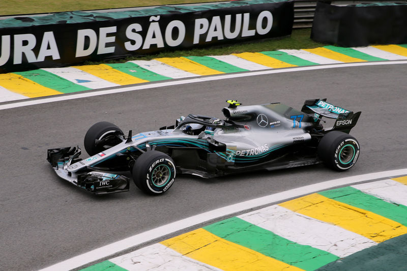 © Reuters. بوتاس الأسرع في تجارب سباق البرازيل