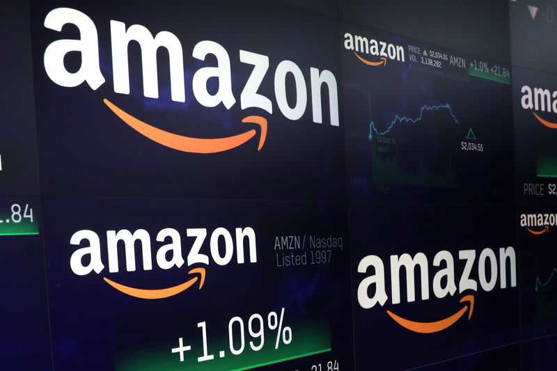 © Reuters. Imagen de archivo del logo de Amazon.com y del precio de sus acciones en el sitio del Mercado Nasdaq en Nueva York