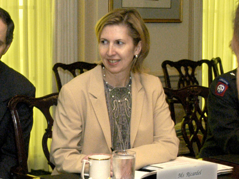 © Reuters. Deputy Assistant Secretary of Defense for Eurasian Policy, Mira Ricardel takes part in a meeting at the Pentagon in Washington