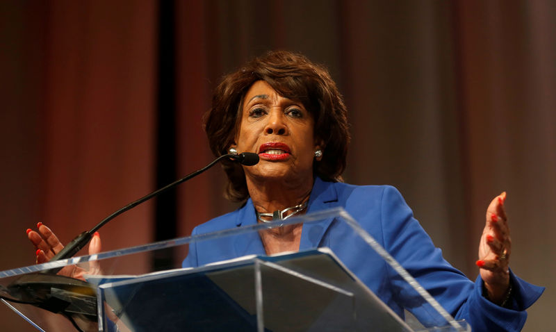 © Reuters. FILE PHOTO: Congresswoman Waters addresses audience during Women's Convention in Detroit