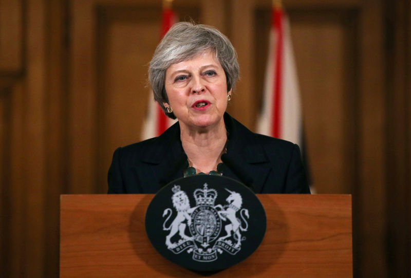 © Reuters. Britain's Prime Minister Theresa May holds a news conference at Downing Street in London