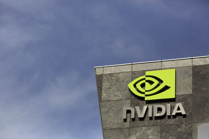 © Reuters. FILE PHOTO -  The logo of technology company Nvidia is seen at its headquarters in Santa Clara