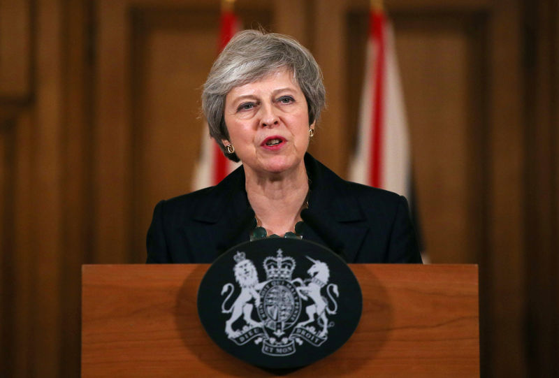 © Reuters. ماي: الأيام السبعة المقبلة حاسمة بالنسبة لمستقبل بريطانيا