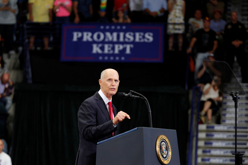 © Reuters. Governador da Flórida, Rick Scott, durante evento de campanha