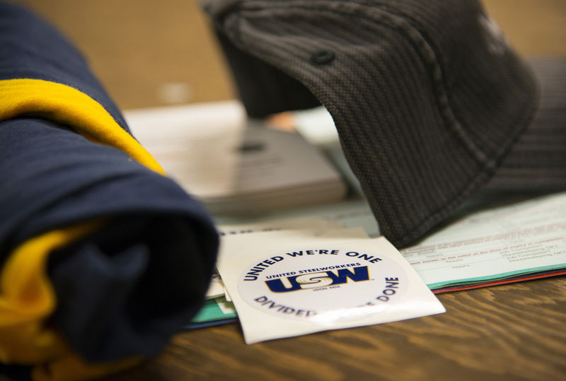 © Reuters. A United Steelworkers sticker is pictured during a union meeting in Norwood with workers from the Philadelphia Energy Solutions refinery
