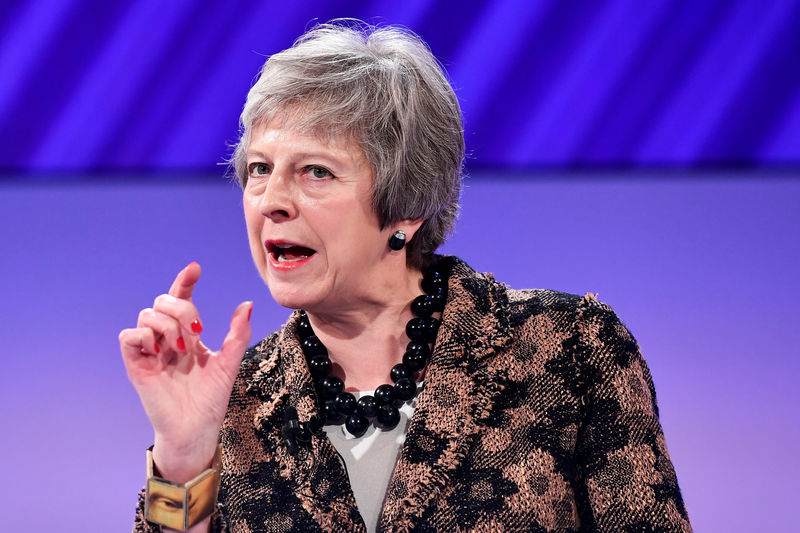 © Reuters. May viaja el miércoles a Bruselas para hablar del Brexit