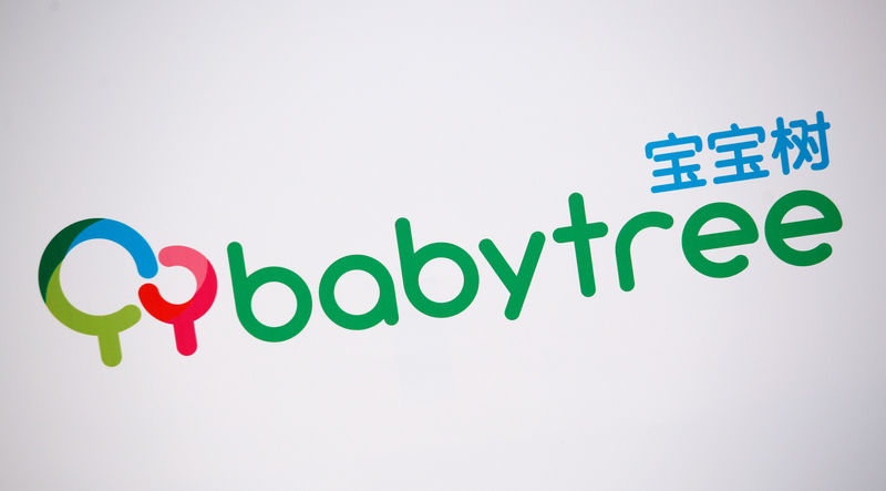 © Reuters. FILE PHOTO:  The company logo of BabyTree Group is displayed at a news conference in Hong Kong
