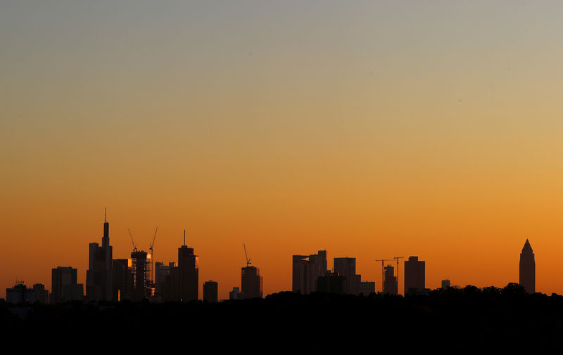 © Reuters. The skyline with its financial district is photographed on early evening in Frankfurt