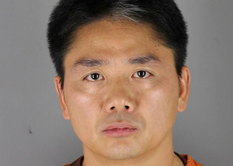 © Reuters. FILE PHOTO:   JD.com founder Richard Liu, also known as Qiang Dong Liu, is pictured in this handout photo released by Hennepin County Sheriff's Office