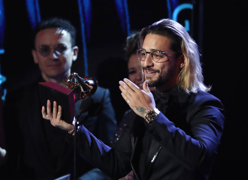 © Reuters. Maluma no Grammy Latino