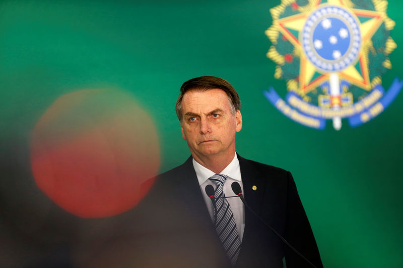 © Reuters. Presidente eleito Jair Bolsonaro durante entrevista coletiva no Palácio do Planalto