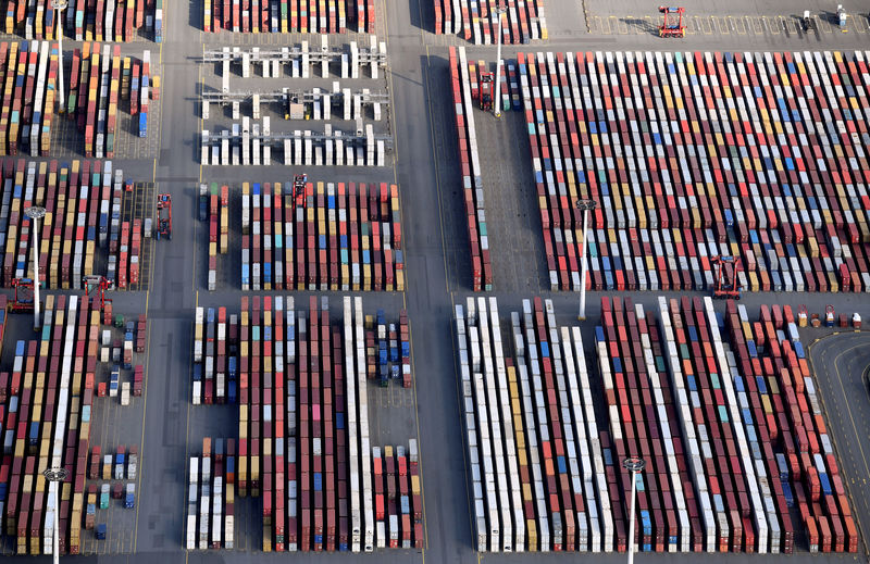 © Reuters. FILE PHOTO: Aerial view of containers at a loading terminal in the port of Hamburg