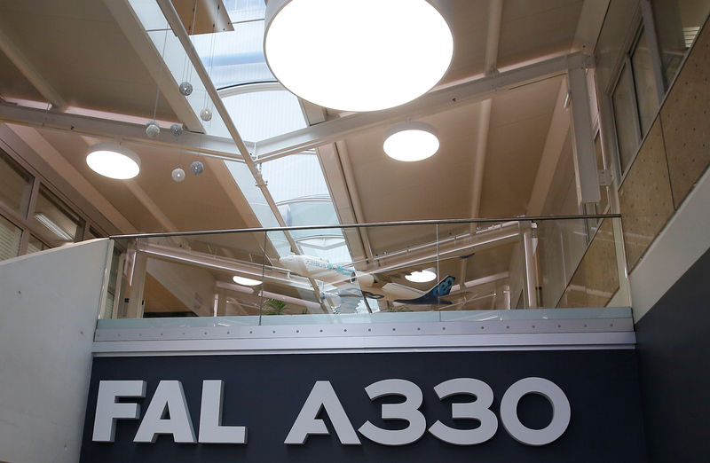 © Reuters. A sign is pictured at the entrance of the Airbus A330 final assembly line at Airbus headquarters in Colomiers