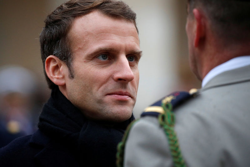 © Reuters. Francia no cerrará más centrales nucleares durante el mandato de Macron
