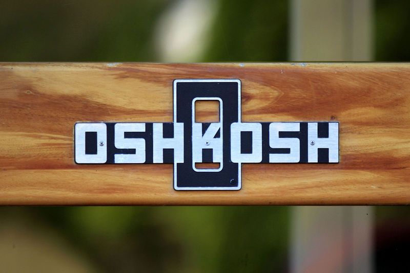 © Reuters. A view of the main entry way at the Oshkosh plant in Wisconsin