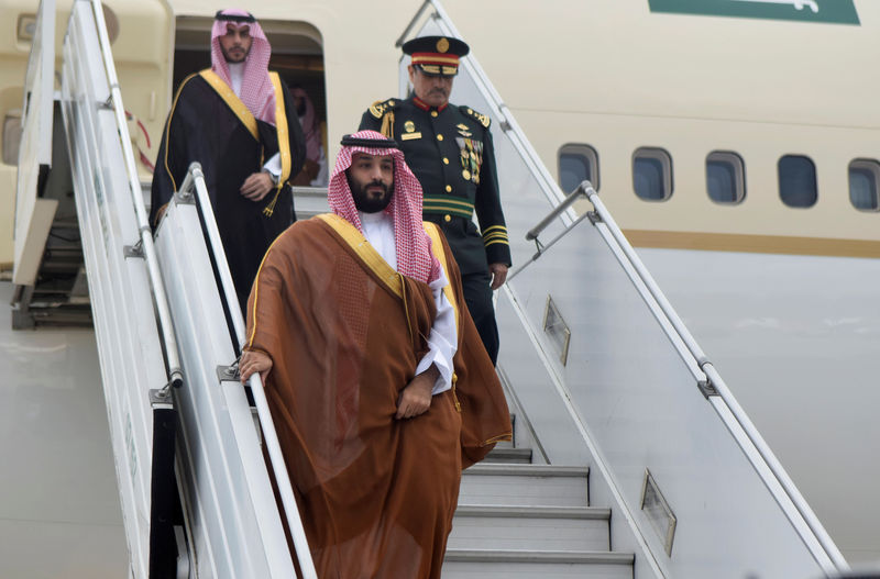 © Reuters. Príncipe saudita Mohammed bin Salman chega a Buenos Aires para reunião do G20