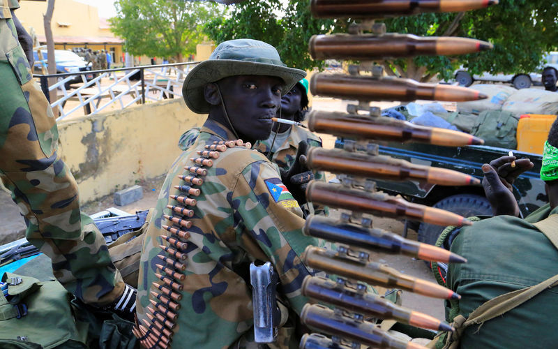 © Reuters. تقرير: أوغندا ساعدت جنوب السودان على خرق حظر الاتحاد الأوروبي للأسلحة