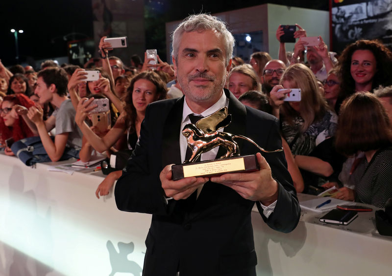 © Reuters. Diretor Alfonso Cuarón no Festival de Veneza 