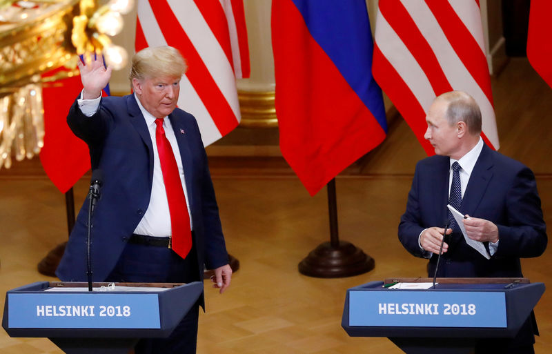 © Reuters. الكرملين: لا معلومات عن إلغاء اجتماع بوتين وترامب