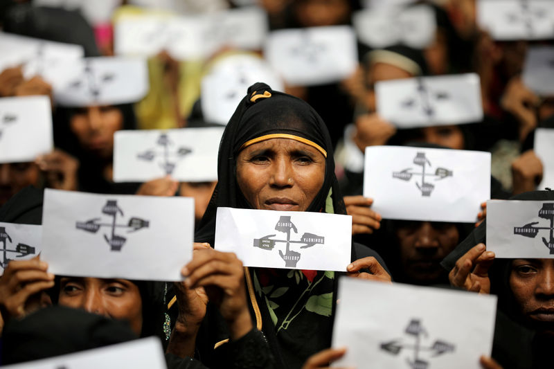 © Reuters. مجموعة قانونية ساعدت تحقيقا أمريكيا تقول إن الروهينجا ضحايا إبادة جماعية