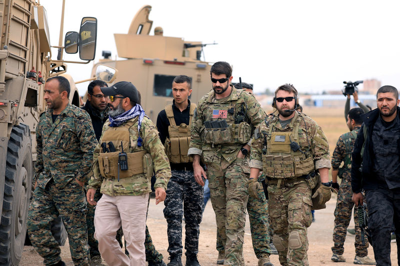 © Reuters. Trump retira las tropas estadounidenses de Siria y reclama victoria sobre Estado Islámico