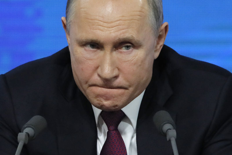 © Reuters. بوتين: بإمكان المتعاقدين العسكريين الروس العمل في أي بلد