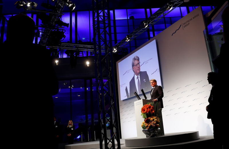 © Reuters. FILE PHOTO: A new CEO of Deutsche Boerse AG Weimer delivers a speech at the New Year reception of the German stock market in Eschborn near Frankfurt