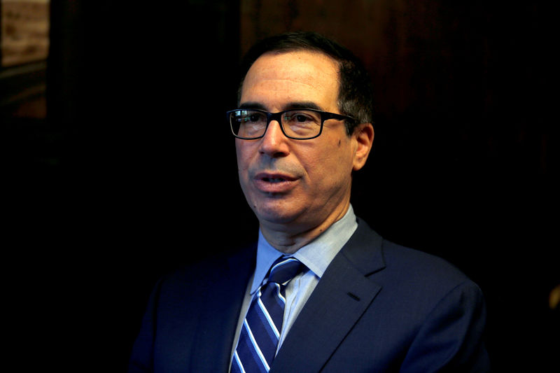 © Reuters. FILE PHOTO: U.S. Treasury Secretary Mnuchin speaks during his interview with Reuters in Jerusalem