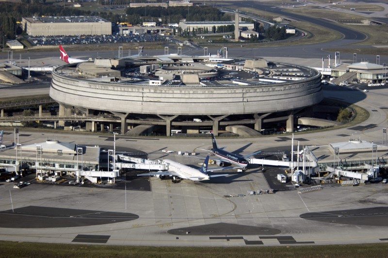 © Reuters. Visão geral de aeroporto Charles de Gaulle (CDG), em Paris