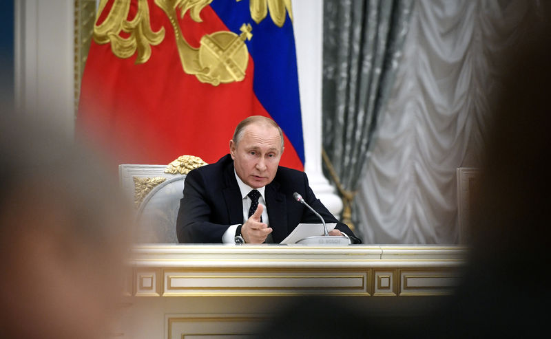© Reuters. روسيا توسع حظرا على واردات أوكرانية في إطار عقوبات متبادلة